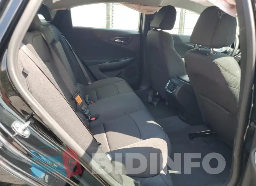 1G1ZD5ST1PF246278 Photo# 10