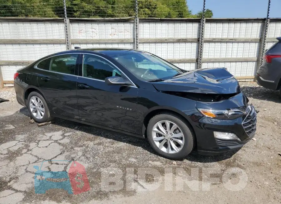 1G1ZD5ST1PF246278 Photo# 4