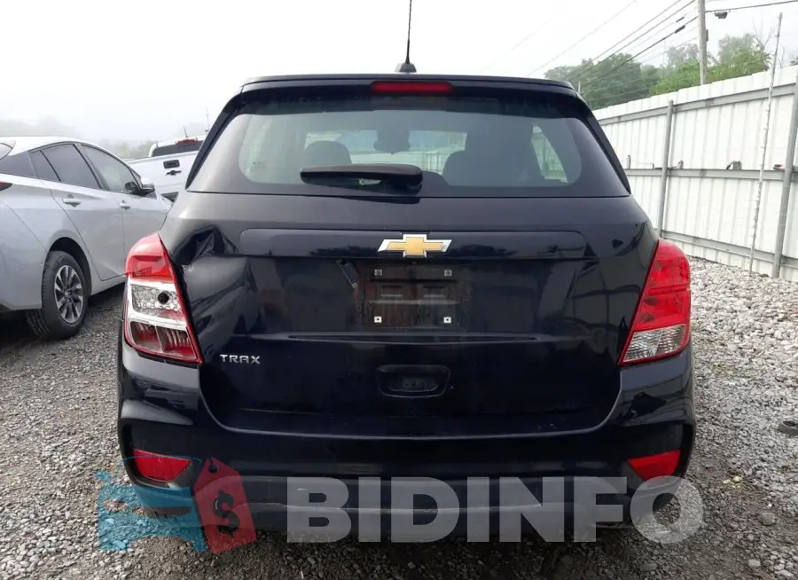 KL7CJKSBXLB090817 Photo# 6