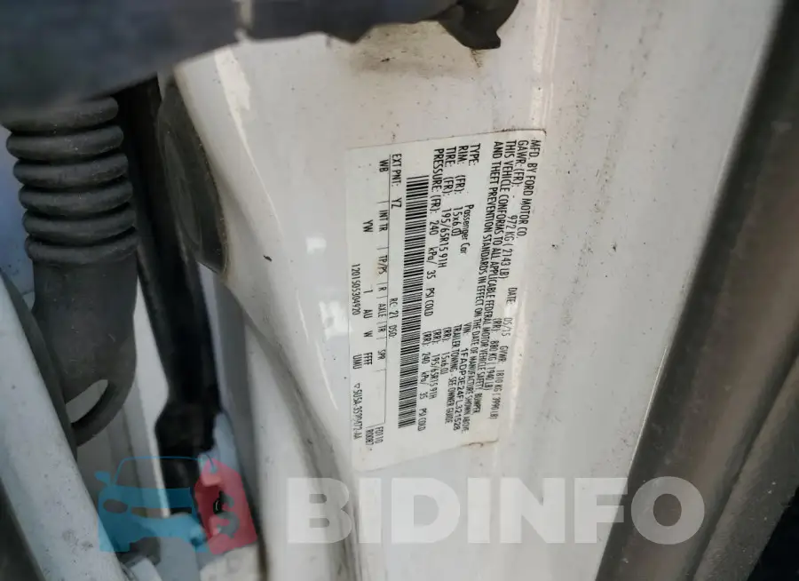 1FADP3E24FL321528 Photo# 12