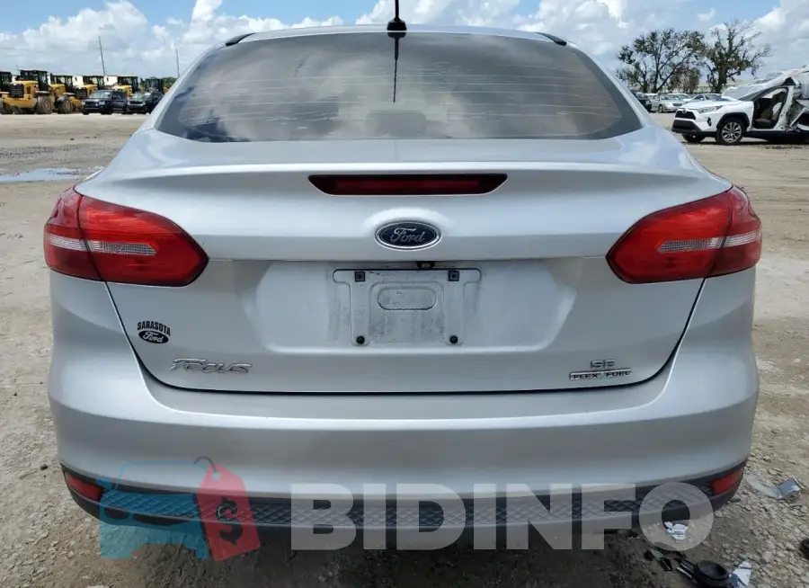1FADP3F24GL232459 Photo# 6