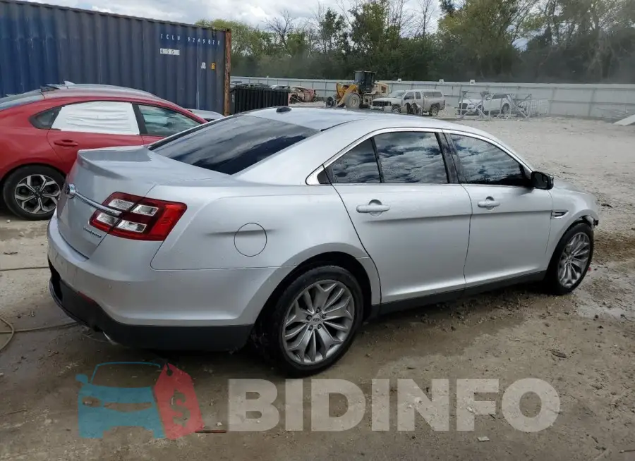 1FAHP2F89FG168717 Photo# 3