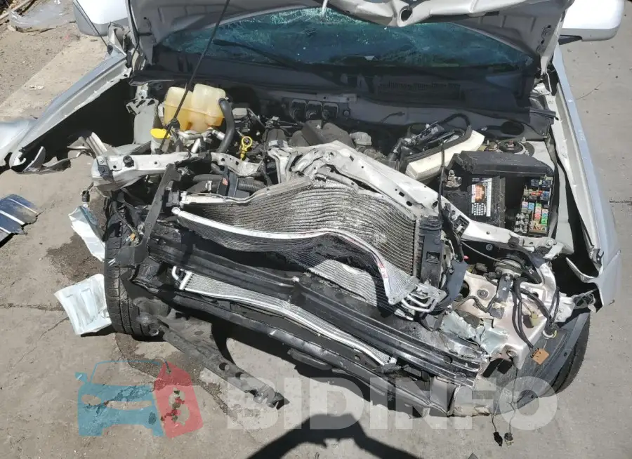 1FMCU94168KD90896 Photo# 12