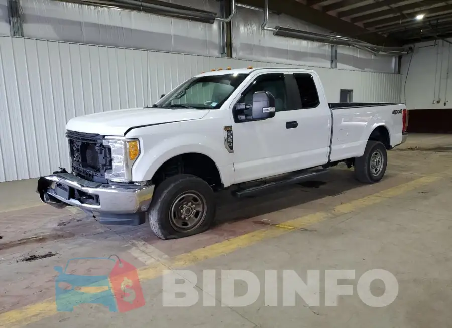 1FT8X3B64HEF41715 Photo# 1