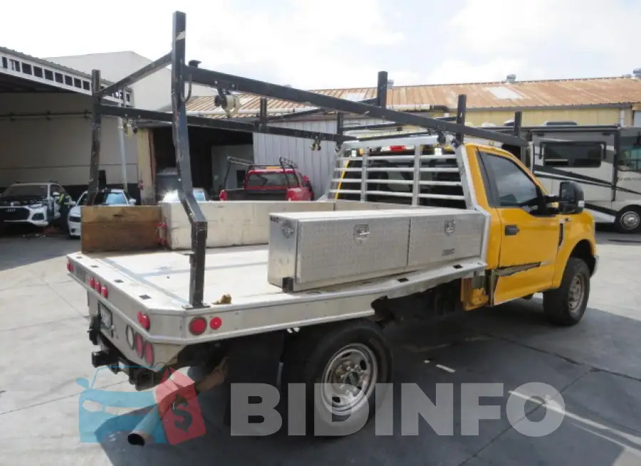 1FTBF2B63KEF04875 Photo# 4