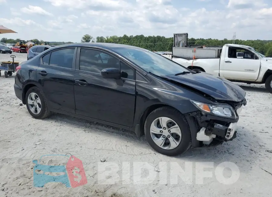 19XFB2F57FE112717 Photo# 4