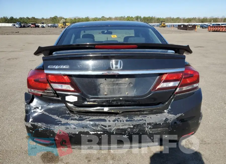 19XFB2F88FE034460 Photo# 6