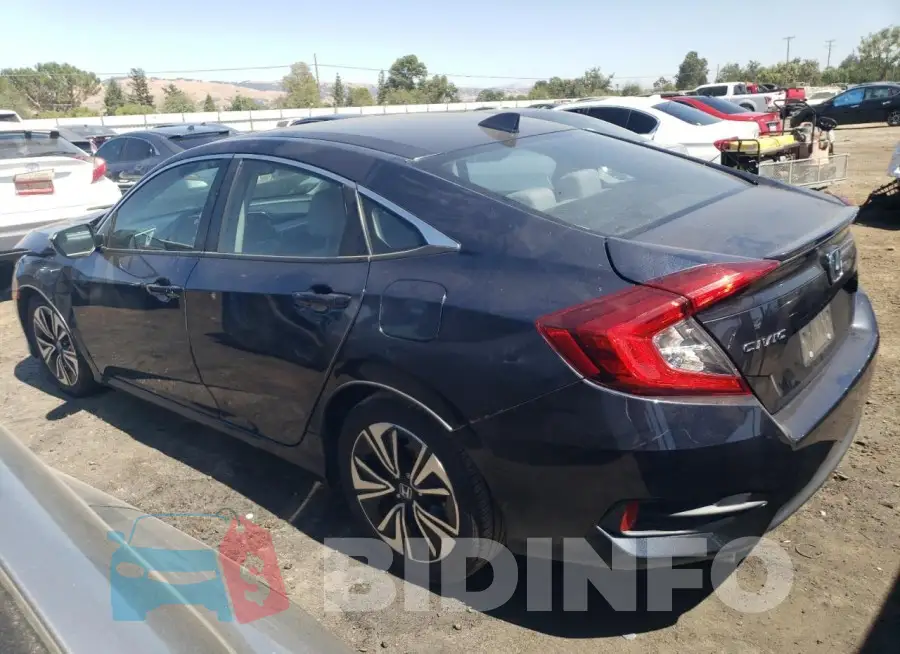 19XFC1F38HE209305 Photo# 2