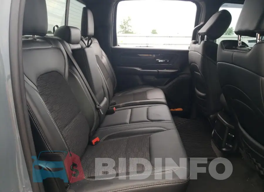 1C6SRFFT6MN577537 Photo# 10