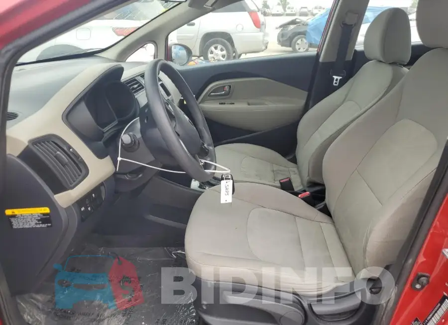 KNADM4A34F6503040 Photo# 7