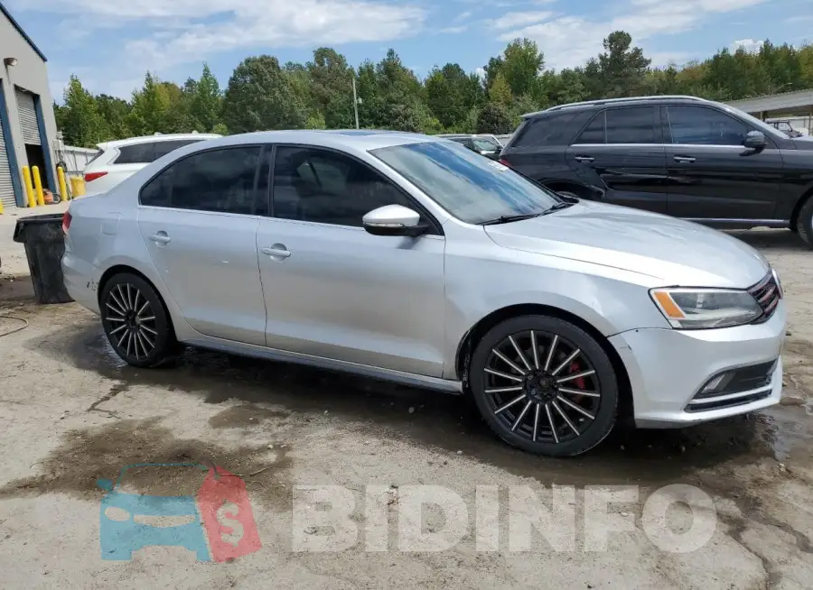 3VW4S7AJ5FM267326 Photo# 4