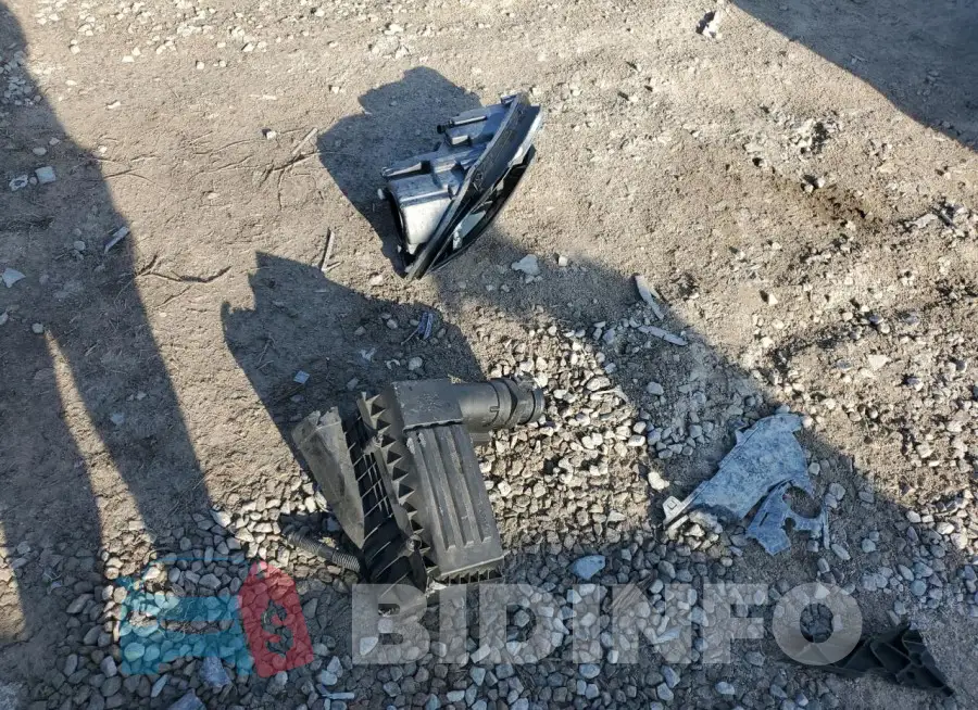 WVGRV7AX6HW504831 Photo# 13