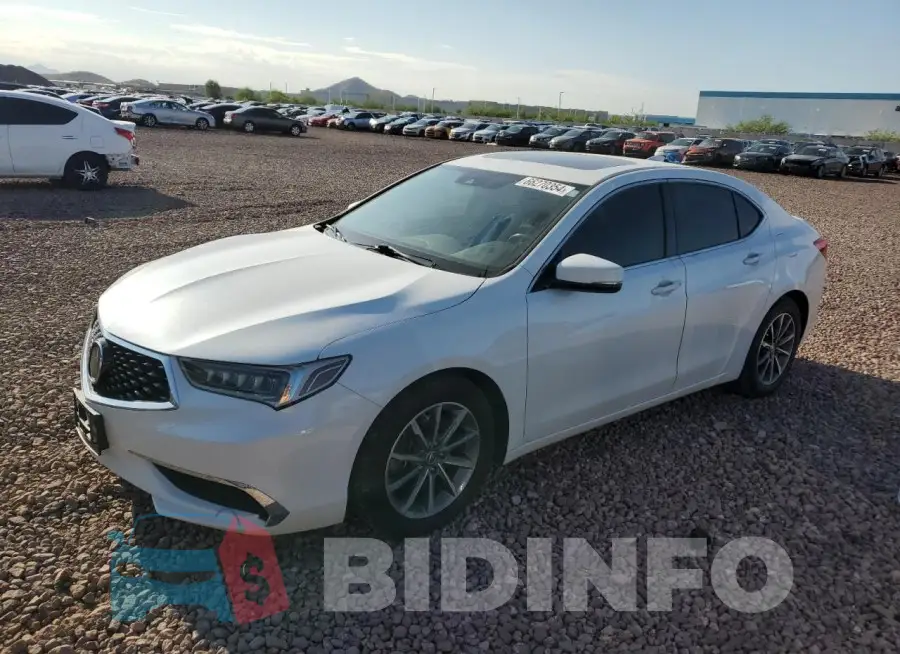 19UUB1F32KA007582 Photo# 1