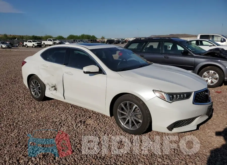 19UUB1F32KA007582 Photo# 4
