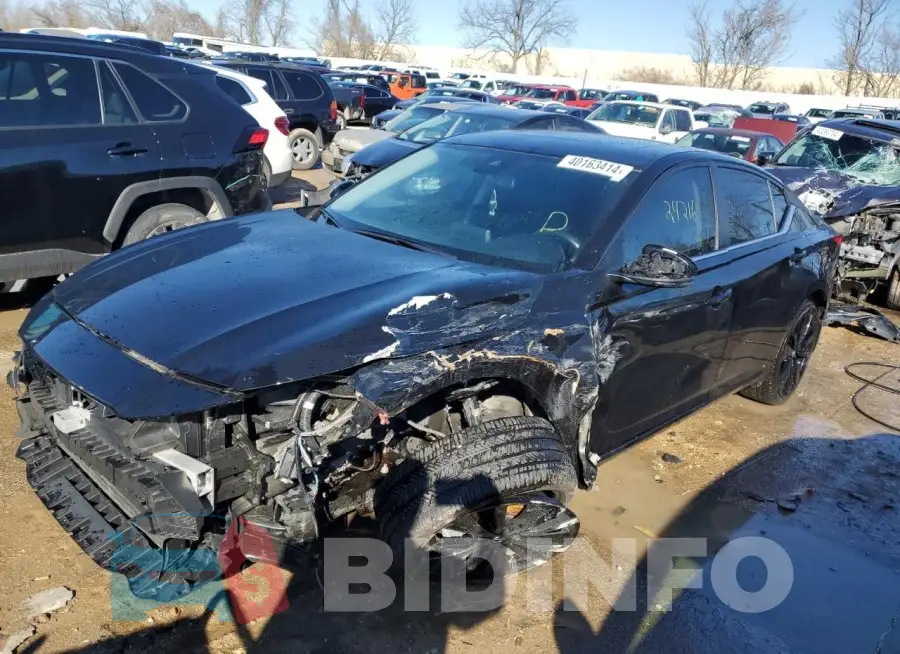 1N4BL4CV5NN403373 Photo# 1