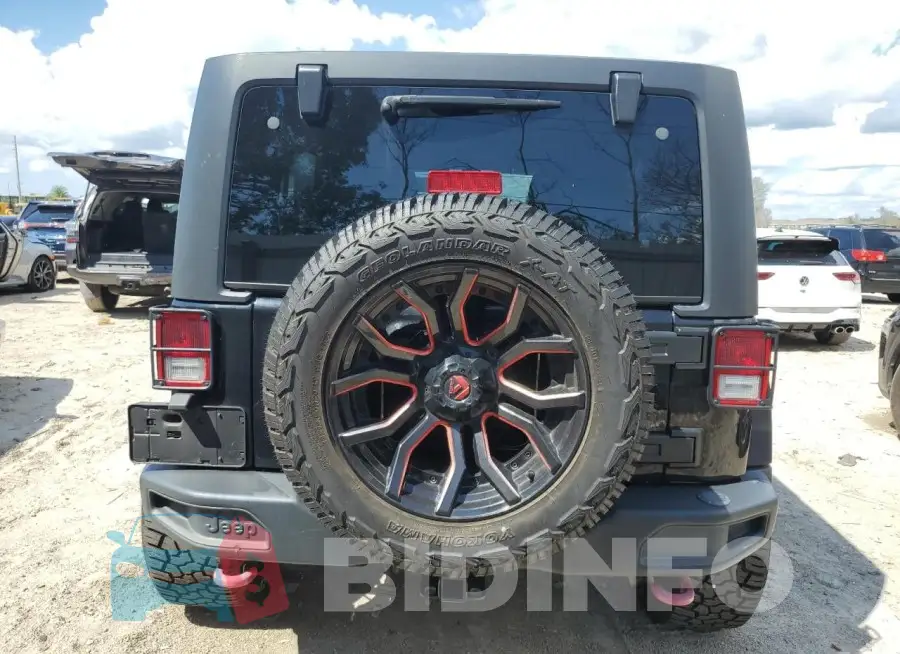 1C4BJWFG8JL824373 Photo# 6