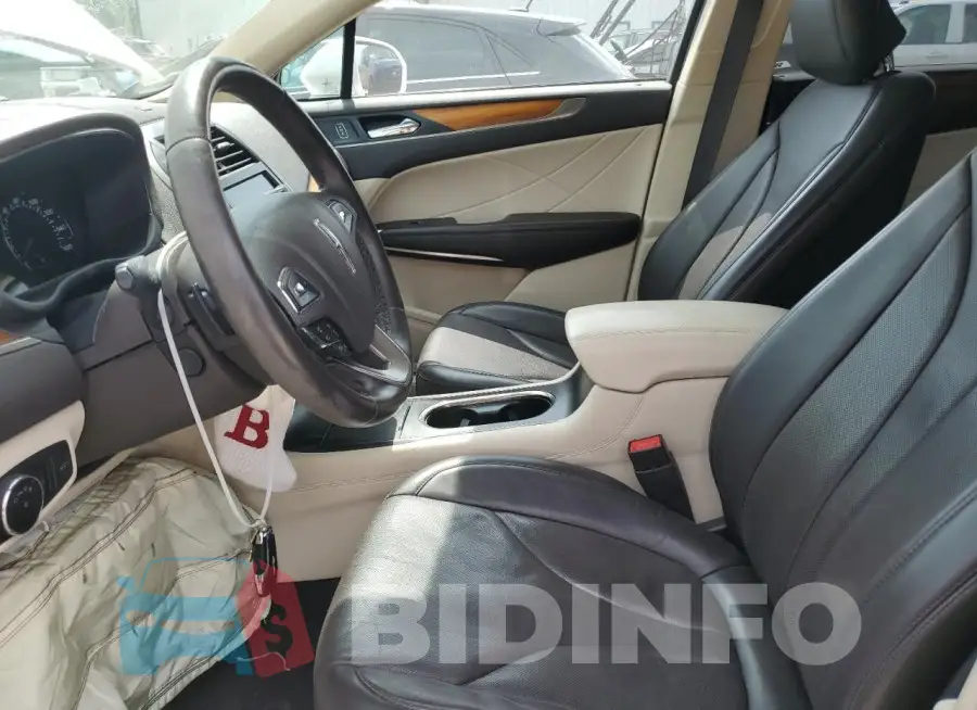 5LMTJ3DH6GUJ22045 Photo# 7