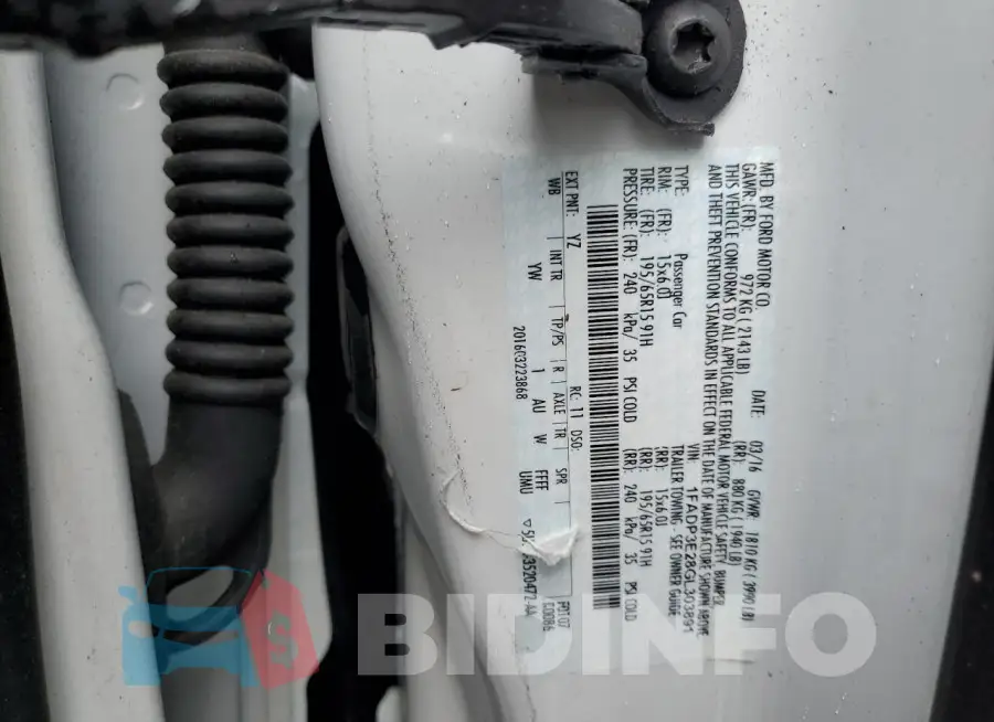 1FADP3E28GL303891 Photo# 13