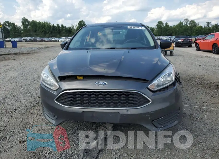 1FADP3F20JL284646 Photo# 5
