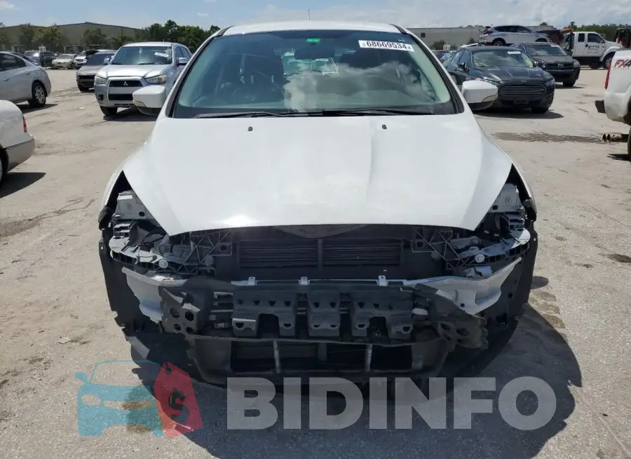 1FADP3K23GL240056 Photo# 5