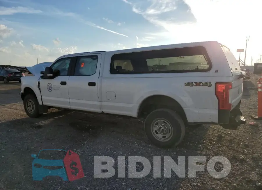 1FT7W2B61KED95970 Photo# 2