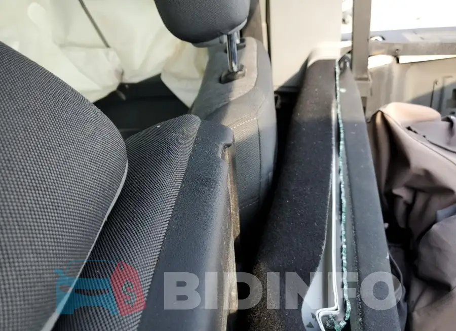 1FTMF1CB5MKD90221 Photo# 10