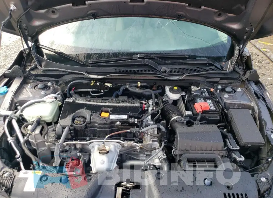 19XFC2F77JE040957 Photo# 11