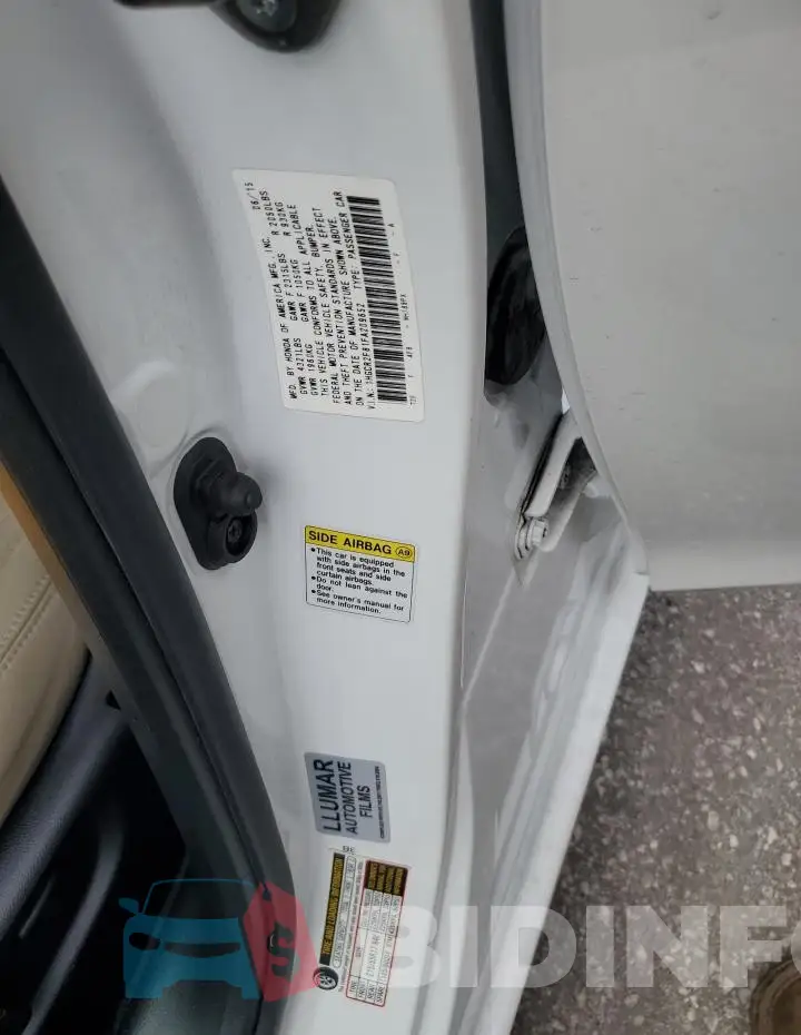 1HGCR2F81FA209652 Photo# 13