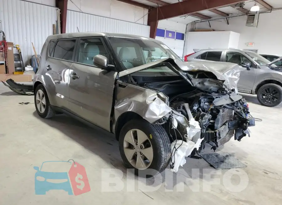 KNDJN2A26G7402348 Photo# 4