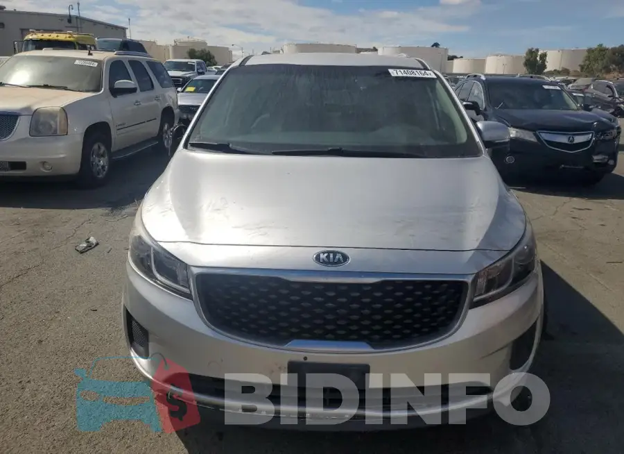 KNDMB5C13G6089163 Photo# 5