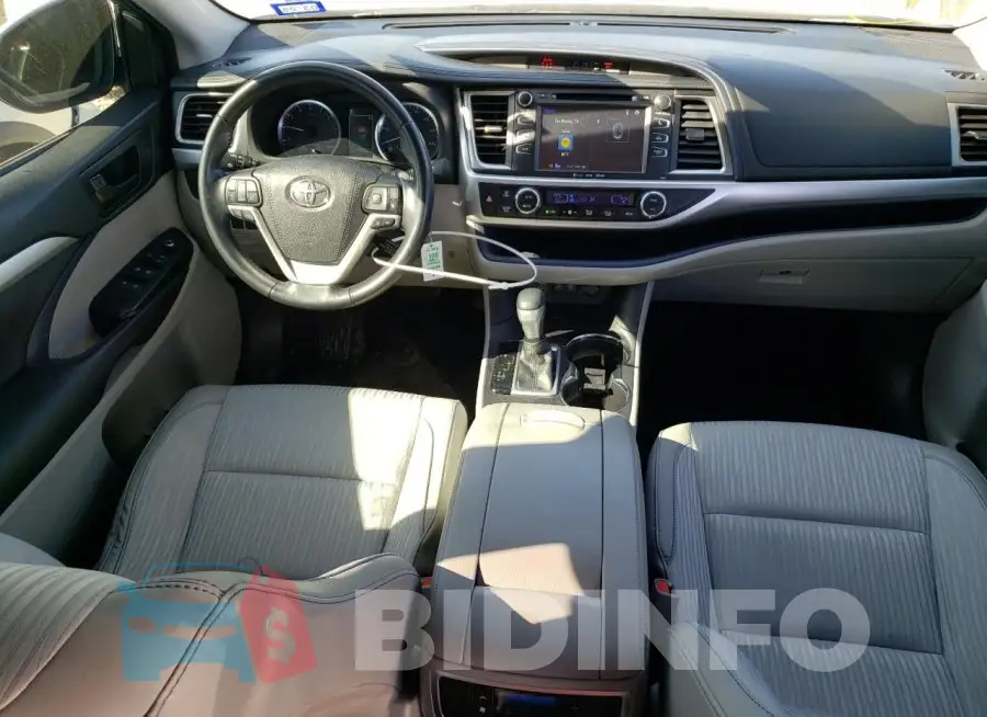 5TDZZRFH6JS288989 Photo# 8