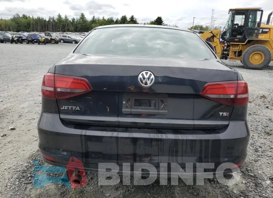 3VW167AJ8HM334690 Photo# 6