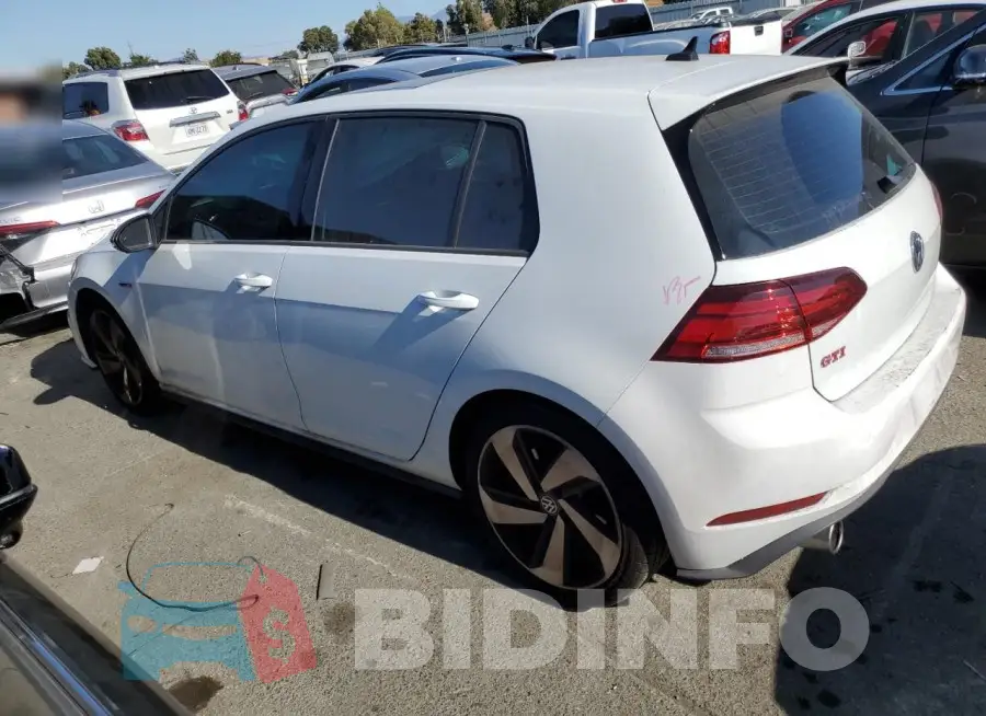 3VW6T7AU5LM005737 Photo# 2