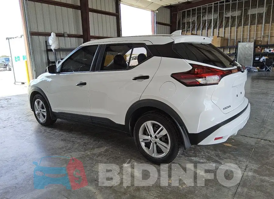 3N1CP5BV1ML537566 Photo# 2