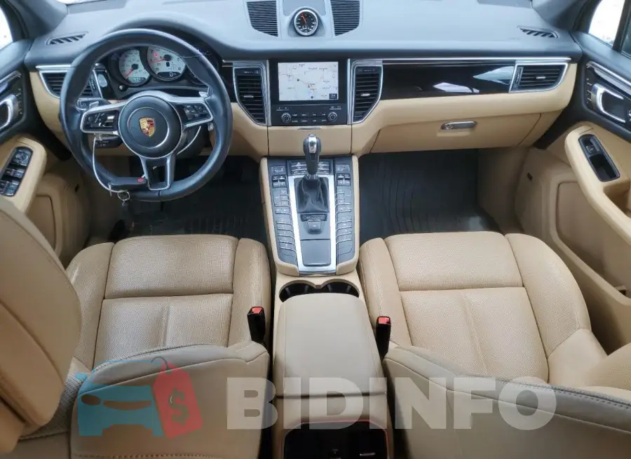 WP1AA2A54JLB16677 Photo# 8