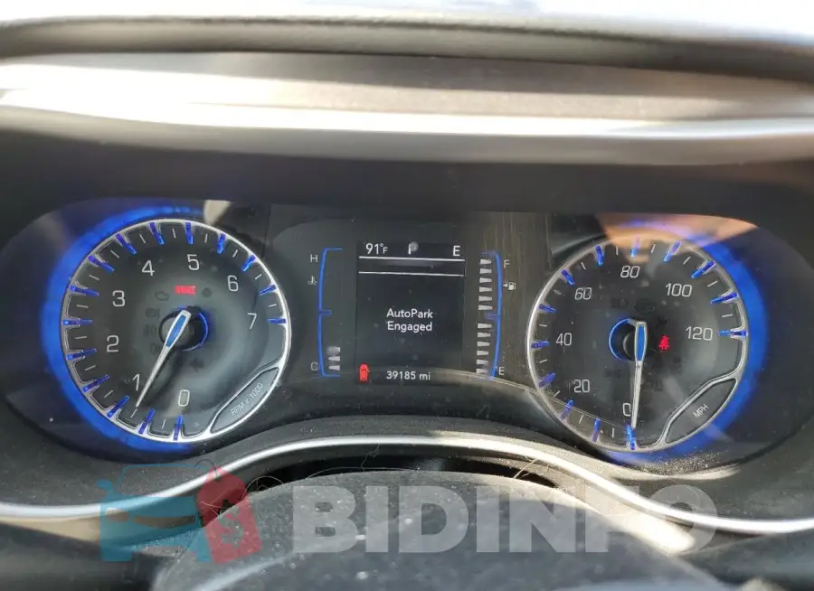 2C4RC1FG9LR142012 Photo# 9