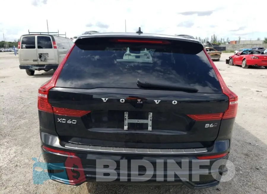 YV4062RM9N1074273 Photo# 6