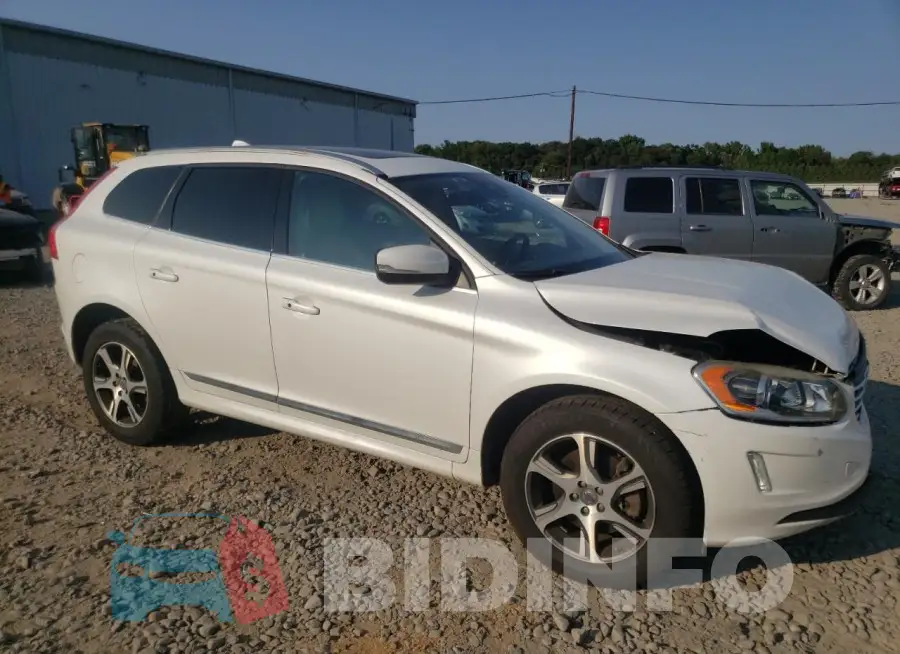 YV4902RC9F2611736 Photo# 4