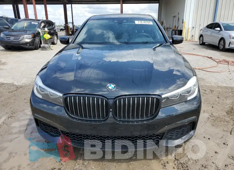 WBA7E2C55JG742998 Photo# 5