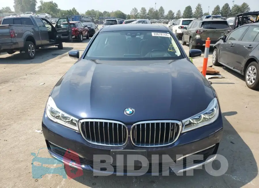 WBA7F2C58JG424726 Photo# 5