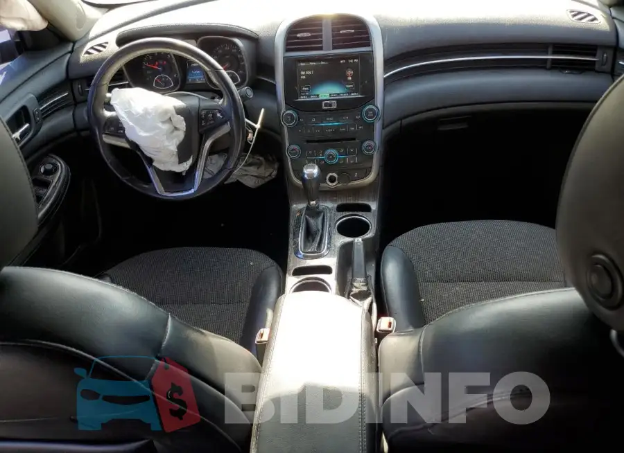 1G11D5SL2FF329598 Photo# 8