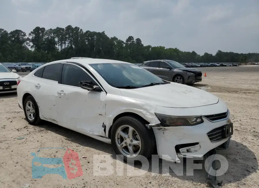 1G1ZB5ST0HF216583 Photo# 4