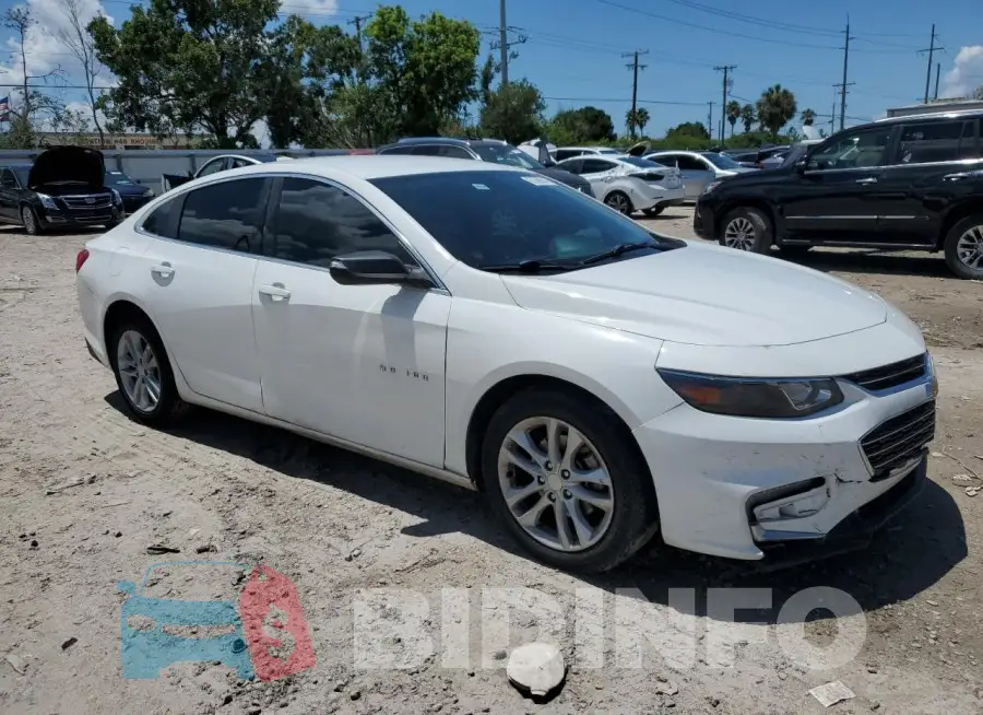 1G1ZD5ST9JF227646 Photo# 4