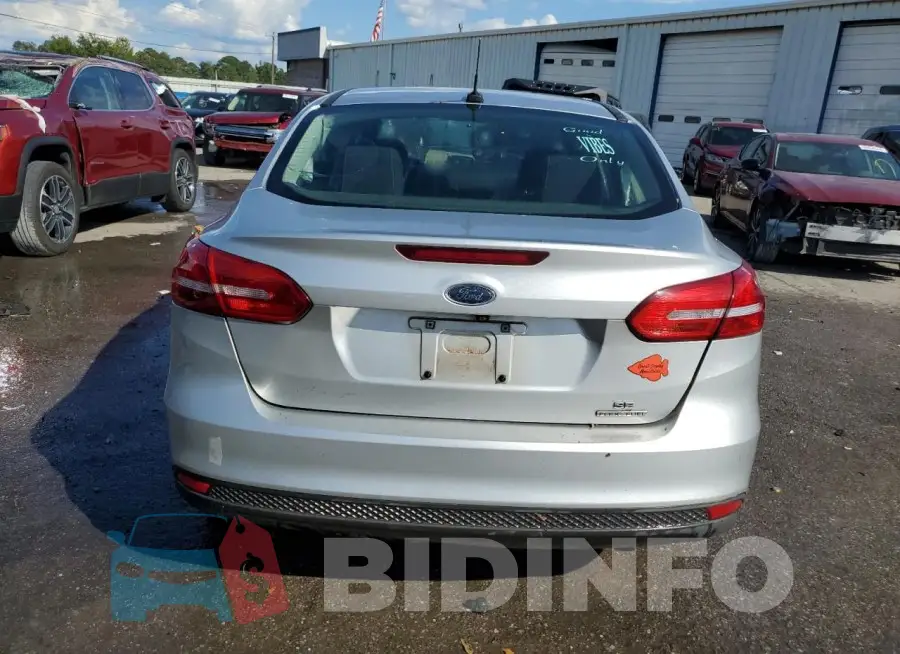 1FADP3F20HL330910 Photo# 6
