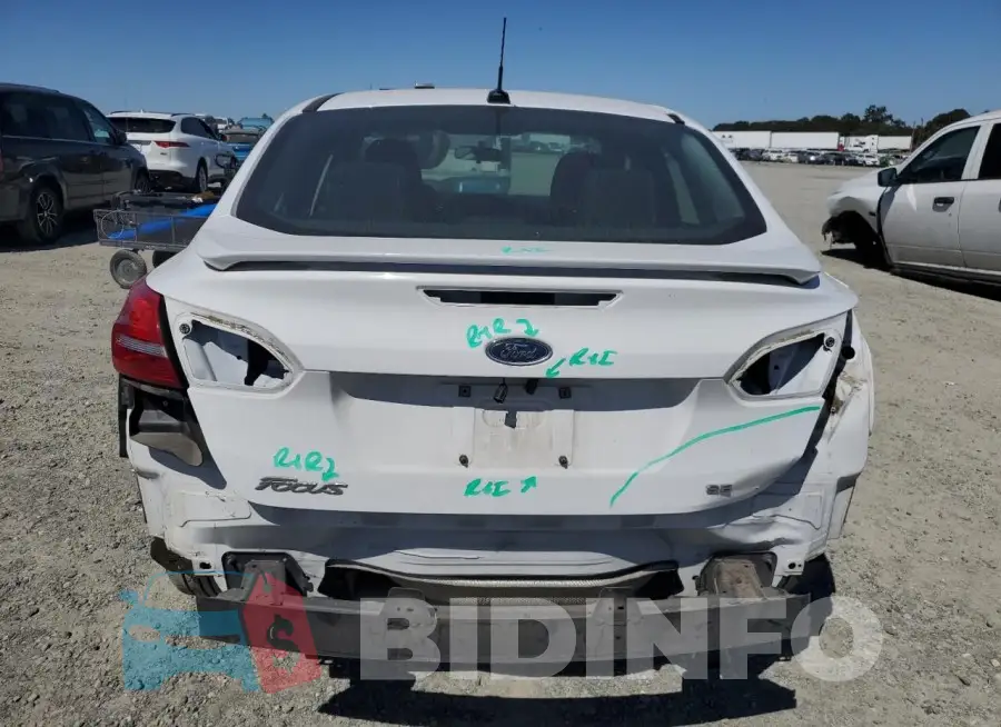 1FADP3F2XFL380212 Photo# 6
