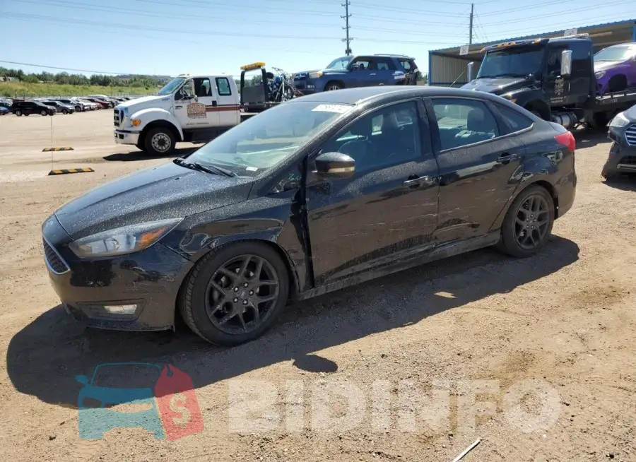 1FADP3F2XGL300554 Photo# 1
