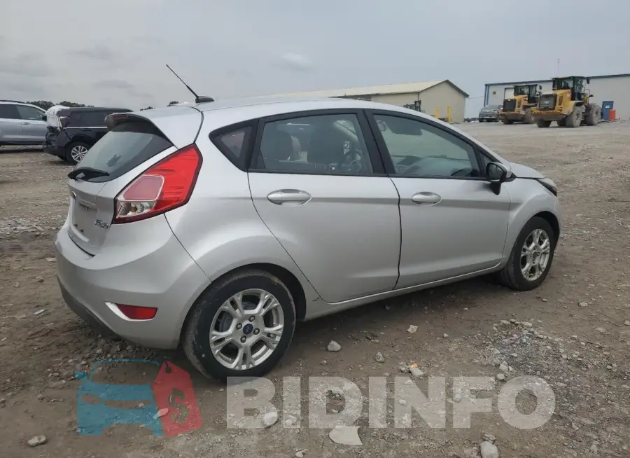 3FADP4EJ2FM187176 Photo# 3