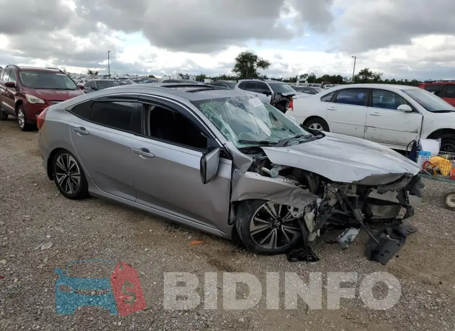 19XFC1F36HE007997 Photo# 4
