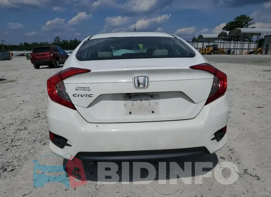 19XFC2F50JE033962 Photo# 6