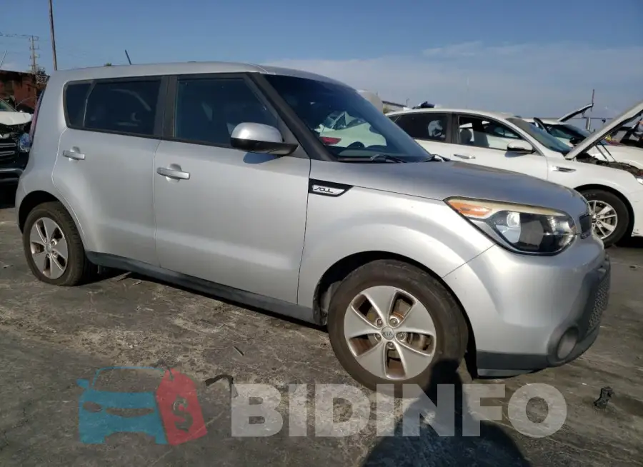 KNDJN2A25G7834266 Photo# 4
